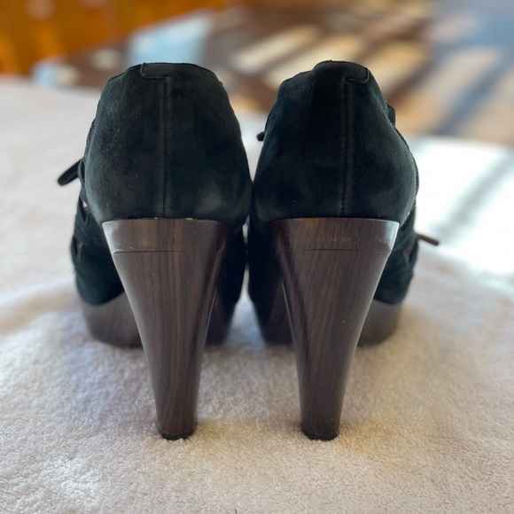 🔵 Jessica Simpson lace-up black suede heels - Picture 9 of 10